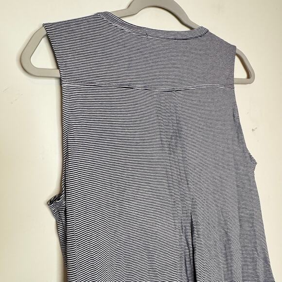 Laila Jayde Sleeveless Mini Shift Dress Gray White Stripe NWT Size XLP - Picture 6 of 8